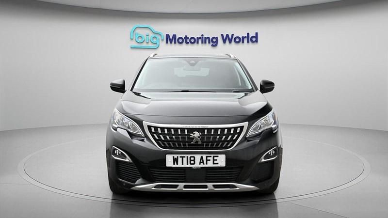 Used Peugeot 3008 Allure 130 HP (95 kW) 2018 Black SUV