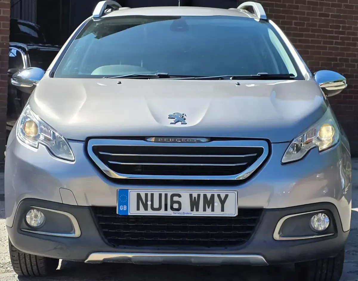 Używany Peugeot 2008 Allure 2016 Szary SUV