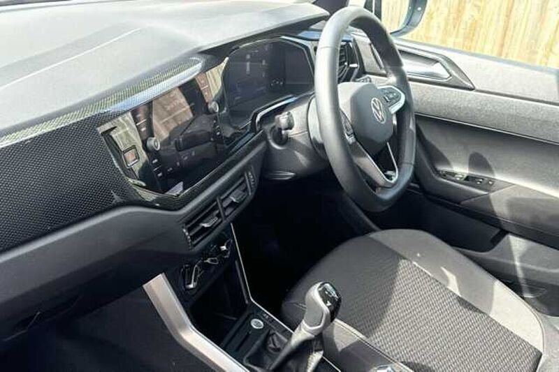 Image 2/4