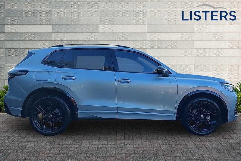 Used VW Tiguan R-line 2025 Silver SUV