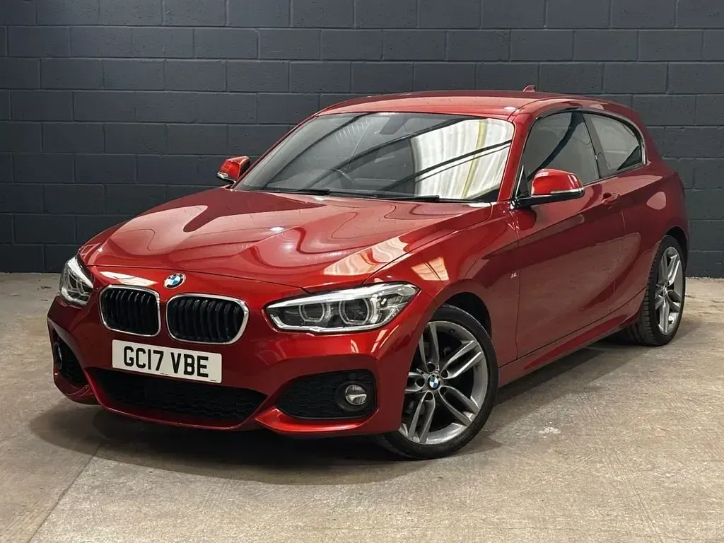 Usado BMW 120 M Sport 190 CV (139 kW) 2017 Naranja Utilitario