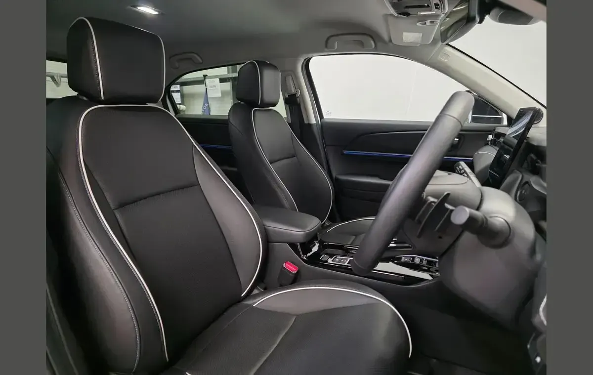 Used Honda e:Ny1 Elegance 150 kW (204 HP) 2025 White SUV