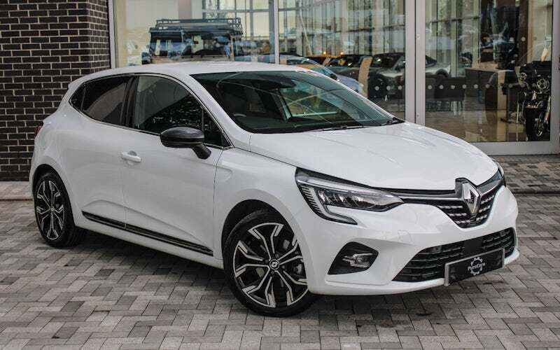 Used 2022 Renault Clio V Techno Hatchback | £14,490 (Fair price) - Image 1/4