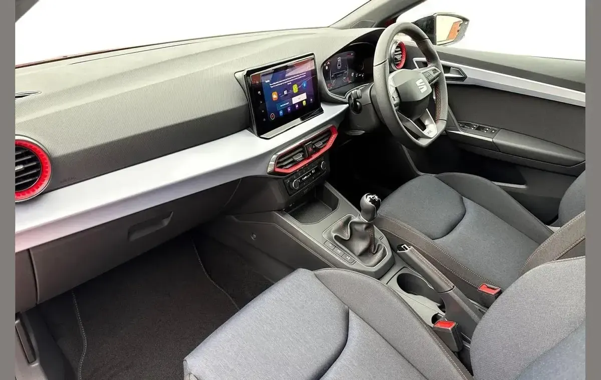 New Seat Ibiza FR 113 HP (83 kW) 2025 Red Hatchback