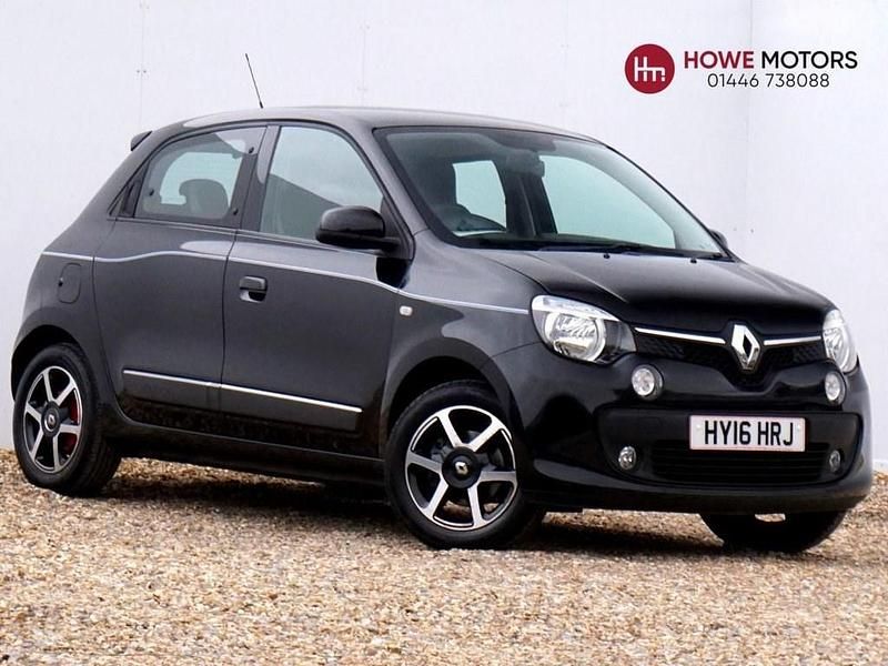 Used Renault Twingo Dynamique 70 HP (51 kW) 2016 Black Hatchback