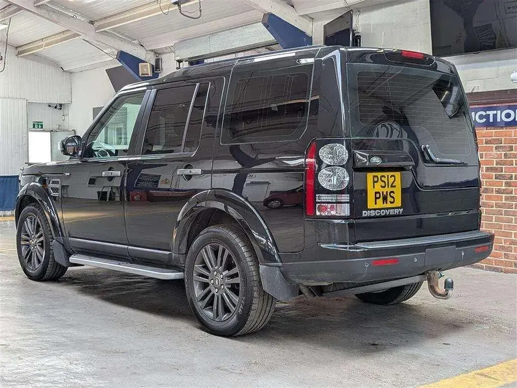Used Land Rover Discovery 4 Graphite 2016 Black SUV