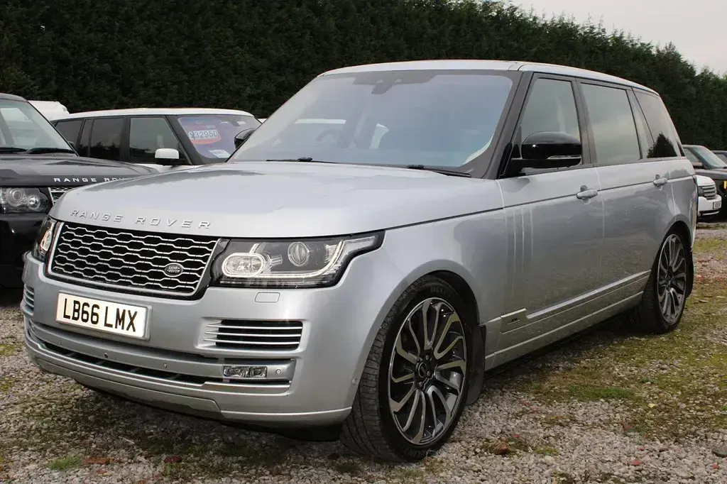 Used Land Rover Range Rover Autobiography 339 HP (249 kW) 2016 Silver SUV
