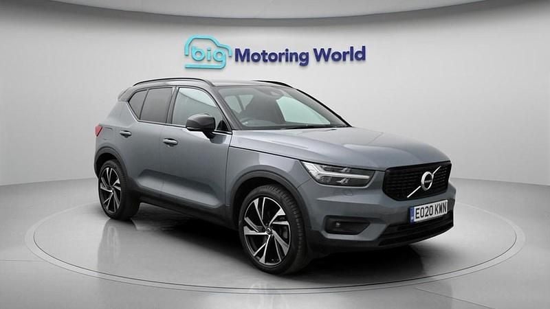 Used Volvo XC40 R-Design Pro 247 HP (181 kW) 2020 Grey SUV