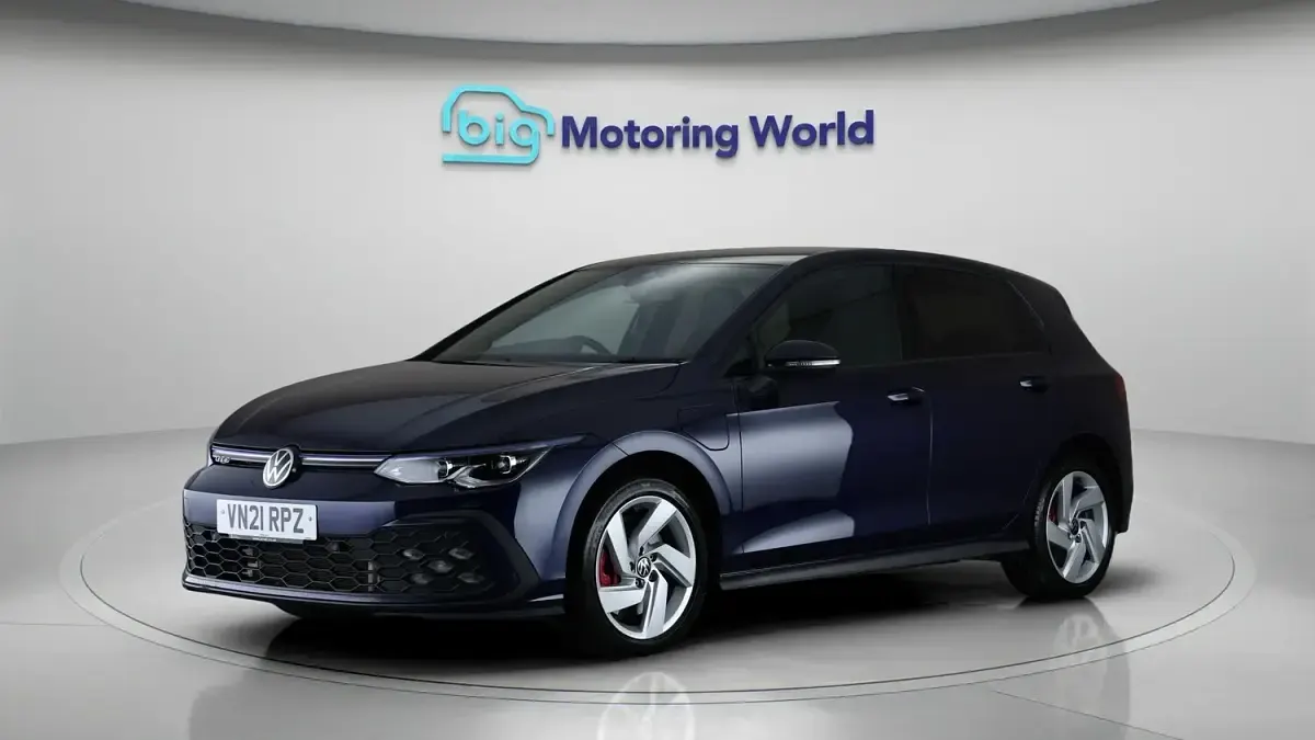 Used VW Golf VII GTE 245 HP (180 kW) 2021 Blue Hatchback