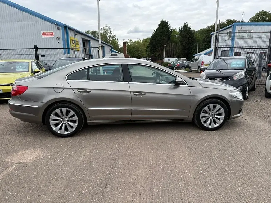 Used VW CC 160 HP (117 kW) 2009 Bronze Sedan