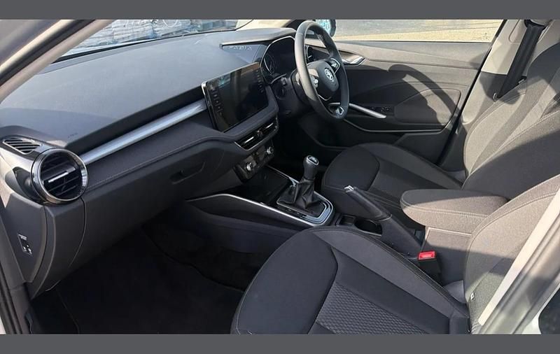 Used Skoda Fabia SE L 110 HP (80 kW) 2023 Brilliant silver metallic Hatchback