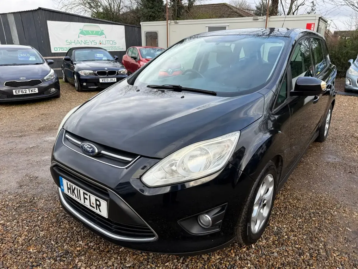 Used Ford Grand C-Max Zetec 115 HP (84 kW) 2011 Black MPV