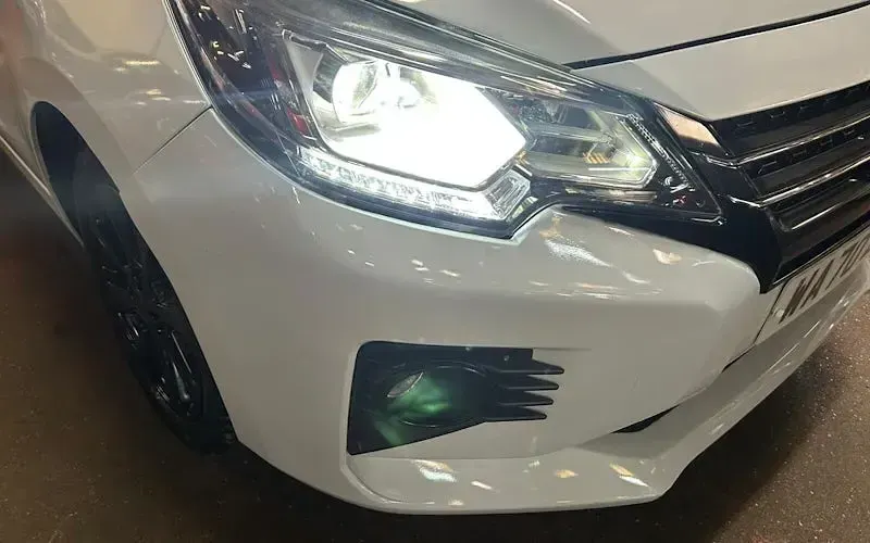 Used Mitsubishi Mirage Edition 80 HP (58 kW) 2020 White Hatchback