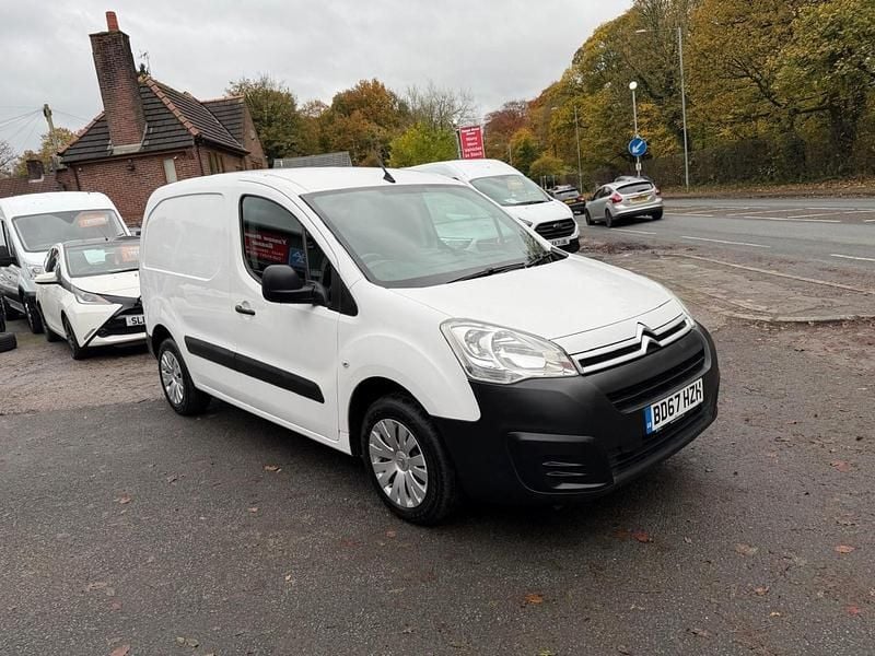 White Used 2017 Citroën Berlingo | £3,995 (Good price) - Image 1/4