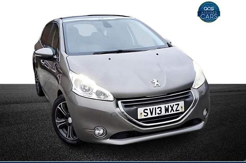 Used Peugeot 208 115 HP (84 kW) 2013 Grey Hatchback