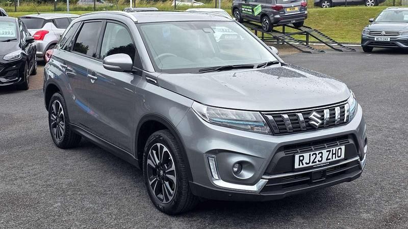 Used 2023 Suzuki Vitara SZ5 SUV | £16,250 (Good price) - Image 1/4