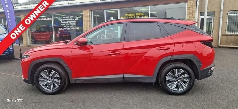 Used Hyundai Tucson SE 150 HP (110 kW) 2022 Red SUV