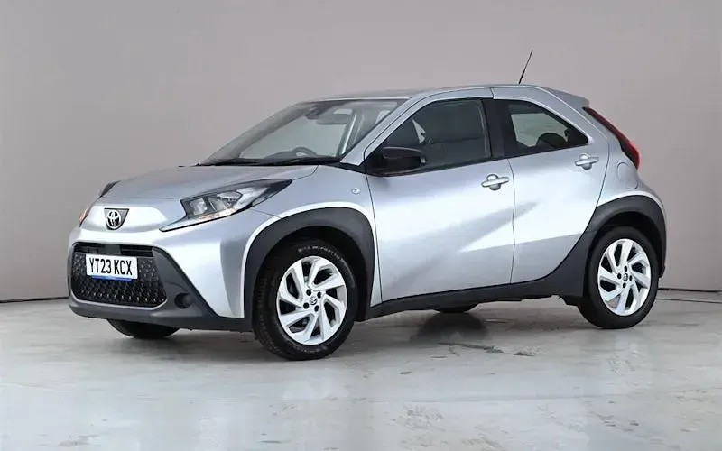 Used Toyota Aygo X PURE 72 HP (52 kW) 2025 SUV