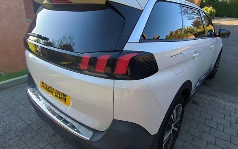 Used Peugeot 5008 Allure 131 HP (96 kW) 2020 White SUV