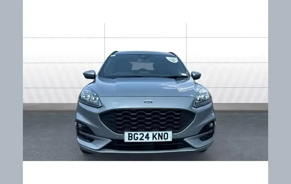 Used Ford Kuga ST-Line 221 HP (162 kW) 2024 Silver SUV