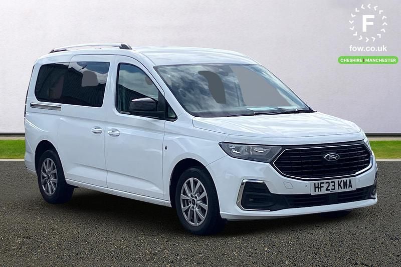 White Used 2023 Ford Tourneo Connect Titanium MPV | £22,099 (Fair price) - Image 1/3