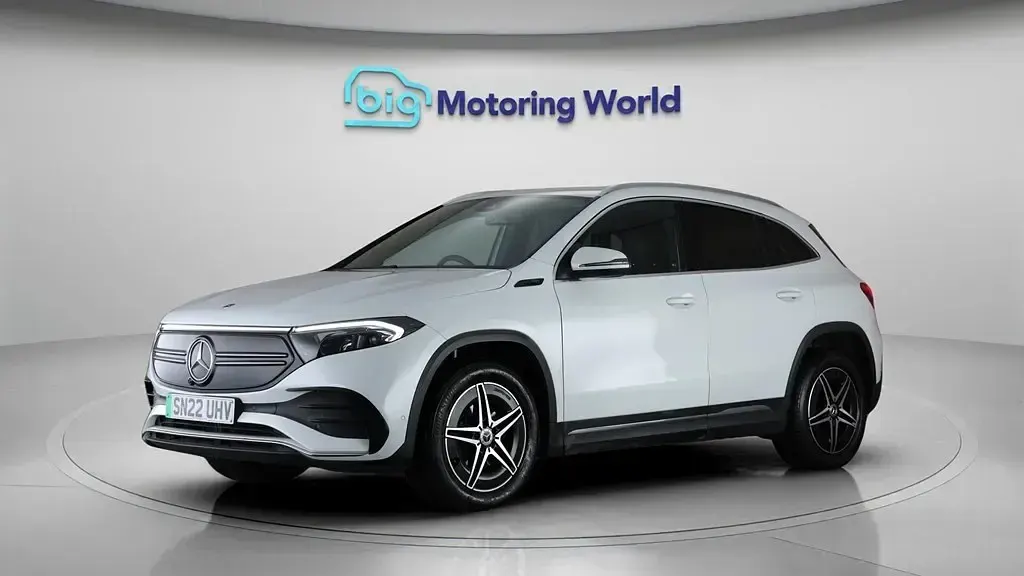 Begagnad Mercedes EQA250 AMG line 139 kW (190 HK) 2022 SUV