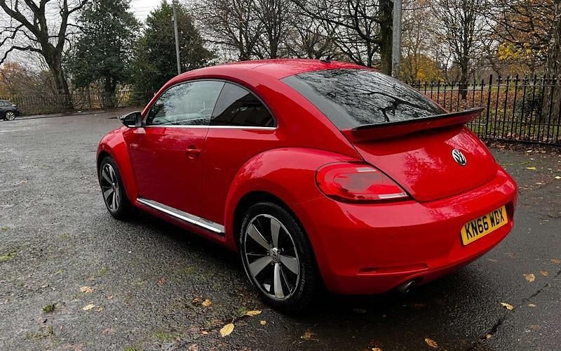 Used VW Beetle Sportline 220 HP (161 kW) 2016 Red Hatchback