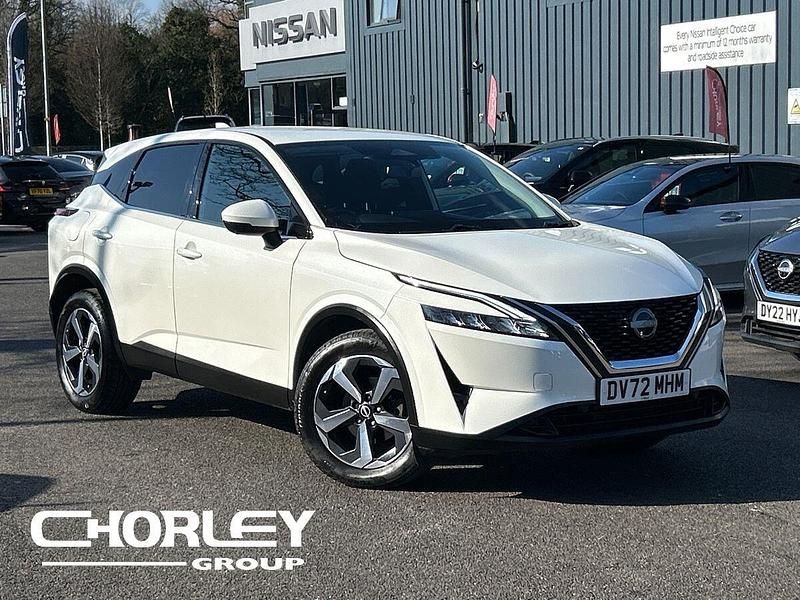 Used Nissan Qashqai N-Connecta 158 HP (116 kW) 2022 White SUV