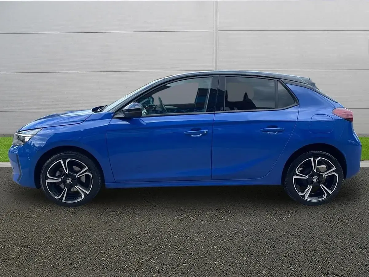 Gebraucht Vauxhall Corsa 100 PS (73 kW) 2024 Blau Kleinwagen