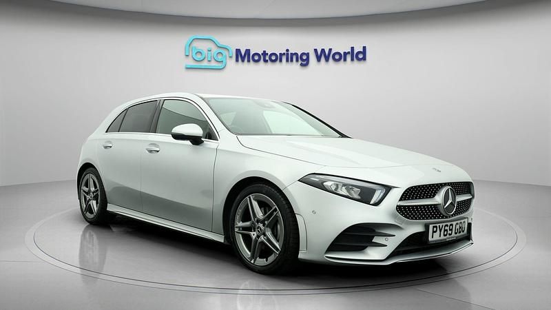 Used 2020 Mercedes A200 AMG line | £17,400 (Fair price) - Image 1/4