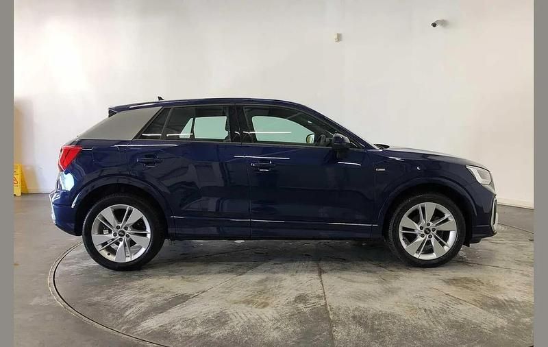Used Audi Q2 S-Line 147 HP (108 kW) 2022 Blue SUV