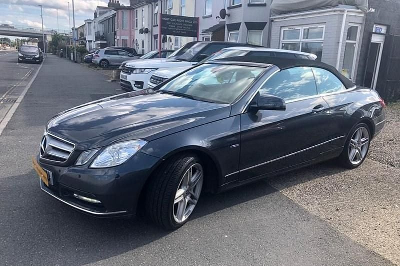 Used Mercedes E220 SE 170 HP (125 kW) 2012 Grey Cabriolet