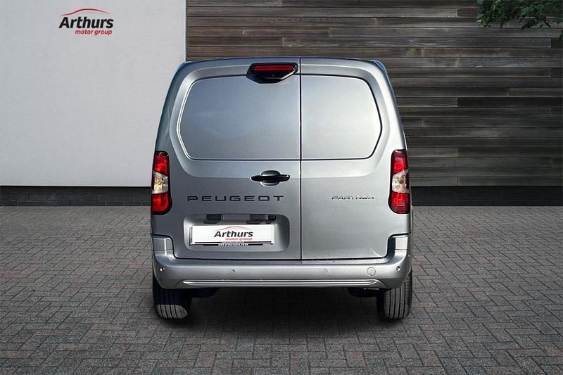 New Peugeot Partner 101 HP (74 kW) 2026 Grey MPV