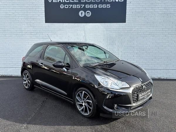Used DS Automobiles DS3 Connected Chic 100 HP (73 kW) 2018 Black Hatchback