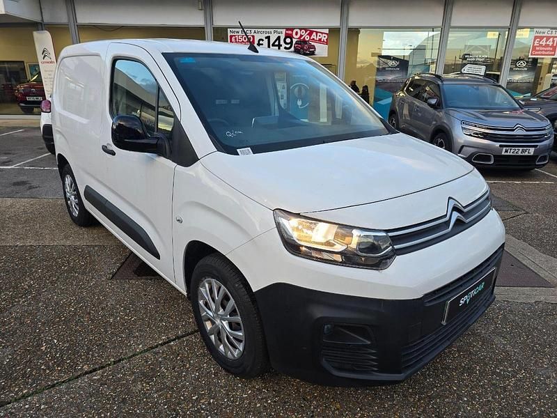 Used Citroën e-Berlingo 98 kW (134 HP) 2022 White MPV