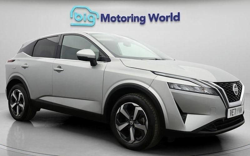 Silver Used 2022 Nissan Qashqai N-Connecta SUV | £15,800 (Fair price) - Image 1/4