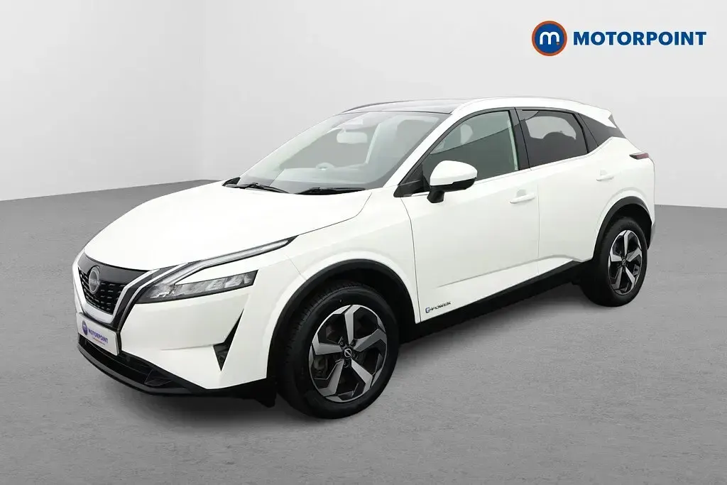 Used Nissan Qashqai N-Connecta 190 HP (139 kW) 2023 White SUV
