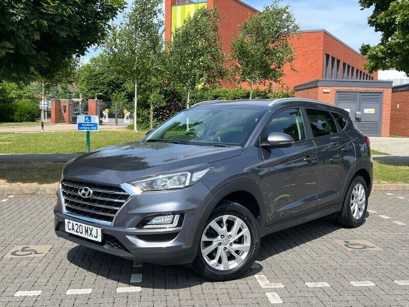 Grey Used 2020 Hyundai Tucson SE SUV | £9,990 - Image 1/4