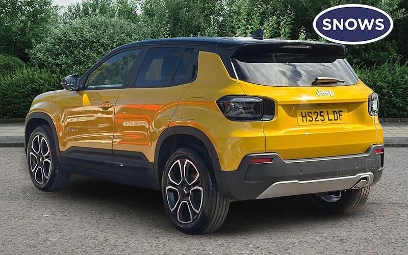 Ny Jeep Avenger Summit 101 HK (74 kW) 2025 Gul SUV