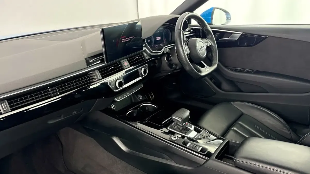 Begagnad Audi A5 Cabriolet Comfort 190 HK (139 kW) 2020 Blå Cab