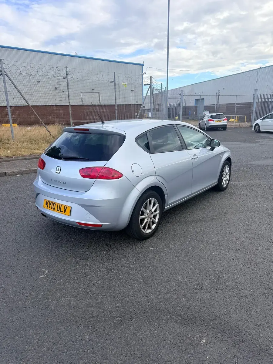 Used Seat Leon SE 2010 Silver Hatchback