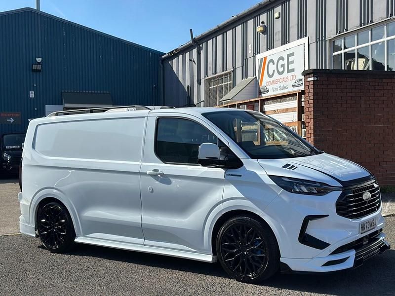 Używany Ford Transit Custom Limited 136 KM (100 kW) 2023 Biały Van