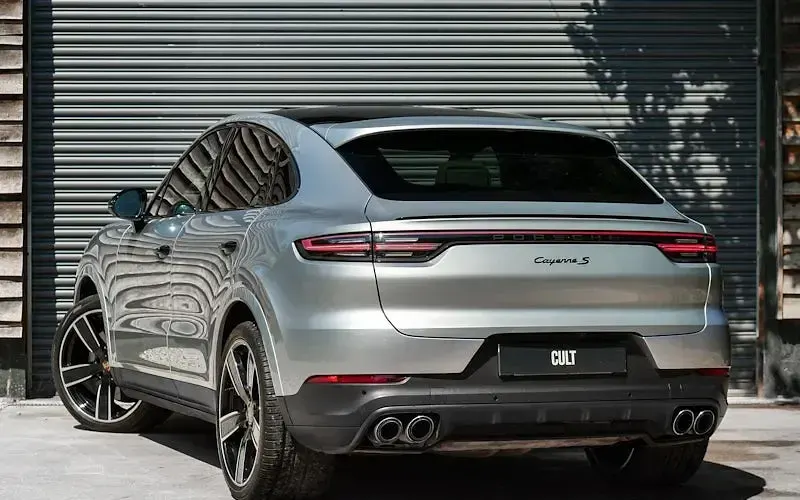 Used Porsche Cayenne 441 HP (324 kW) 2022 SUV