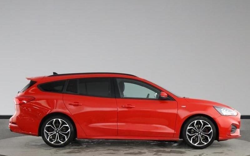 Used Ford Focus ST-Line X 120 HP (88 kW) 2021 Race red (standard paint) Estate