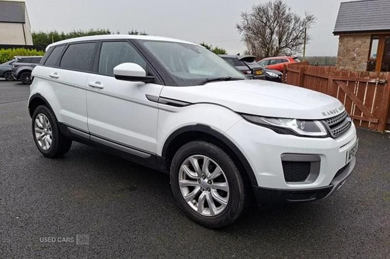 Used Land Rover Range Rover evoque SE 240 HP (176 kW) 2016 Hatchback