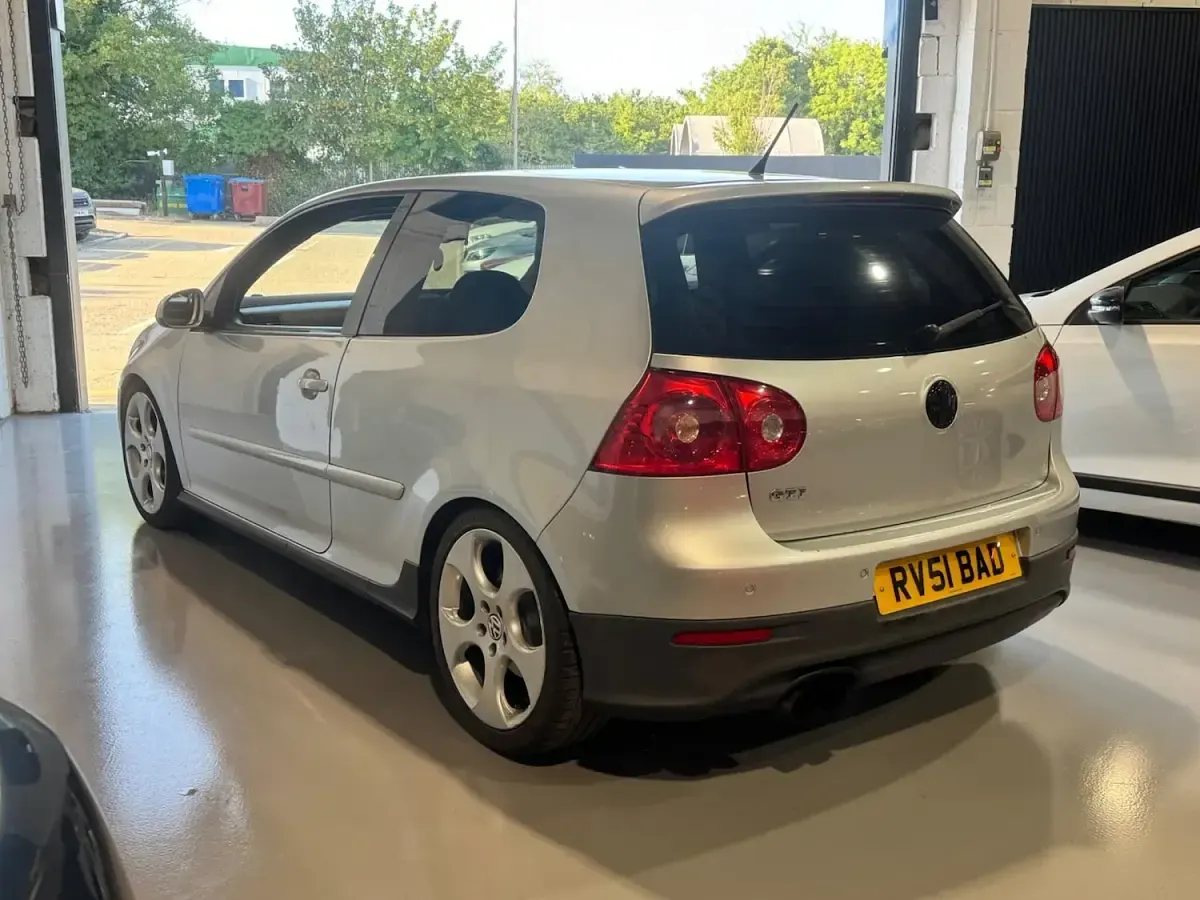 Used VW Golf V GTI 198 HP (145 kW) 2007 Silver Hatchback