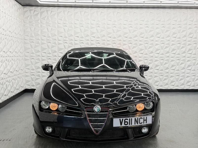 Used Alfa Romeo Spider 260 HP (191 kW) 2007 Black Cabriolet