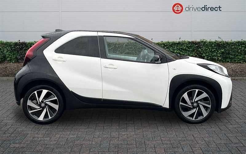 Used Toyota Aygo X 72 HP (52 kW) 2025 SUV