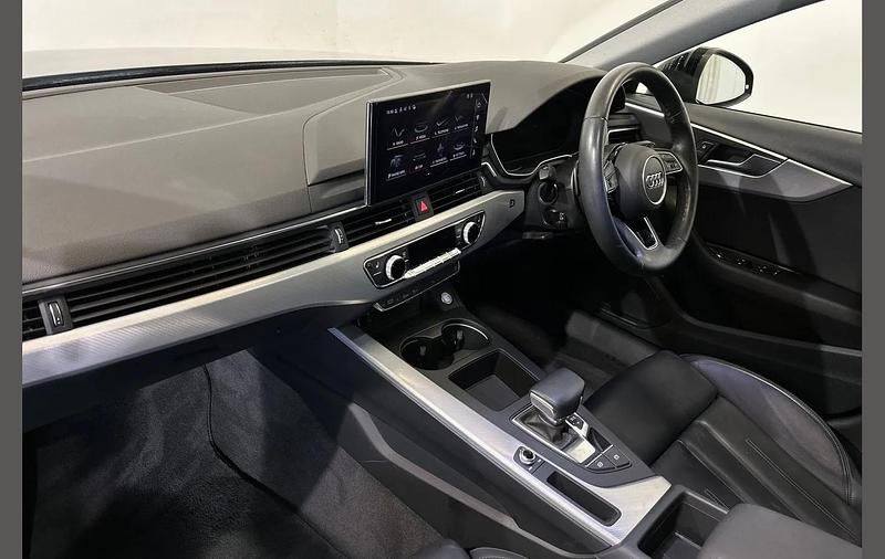 Used Audi A4 Sport 147 HP (108 kW) 2022 Black Estate