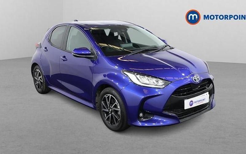 Used Toyota Yaris Hybrid Design 116 HP (85 kW) 2026 Hatchback